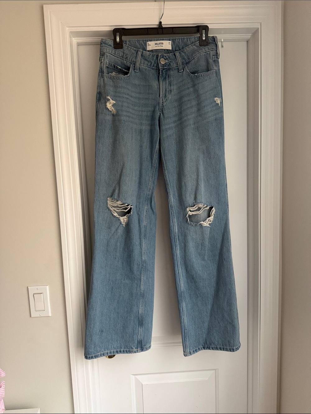 Hollister Light Blue Ripped Wide-Leg Jeans - Women